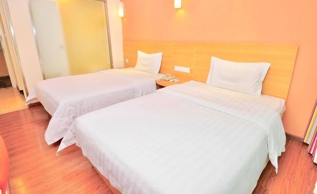 7Days Inn Guangzhou Tianhe Yantang Yue Ken Road Exteriör bild