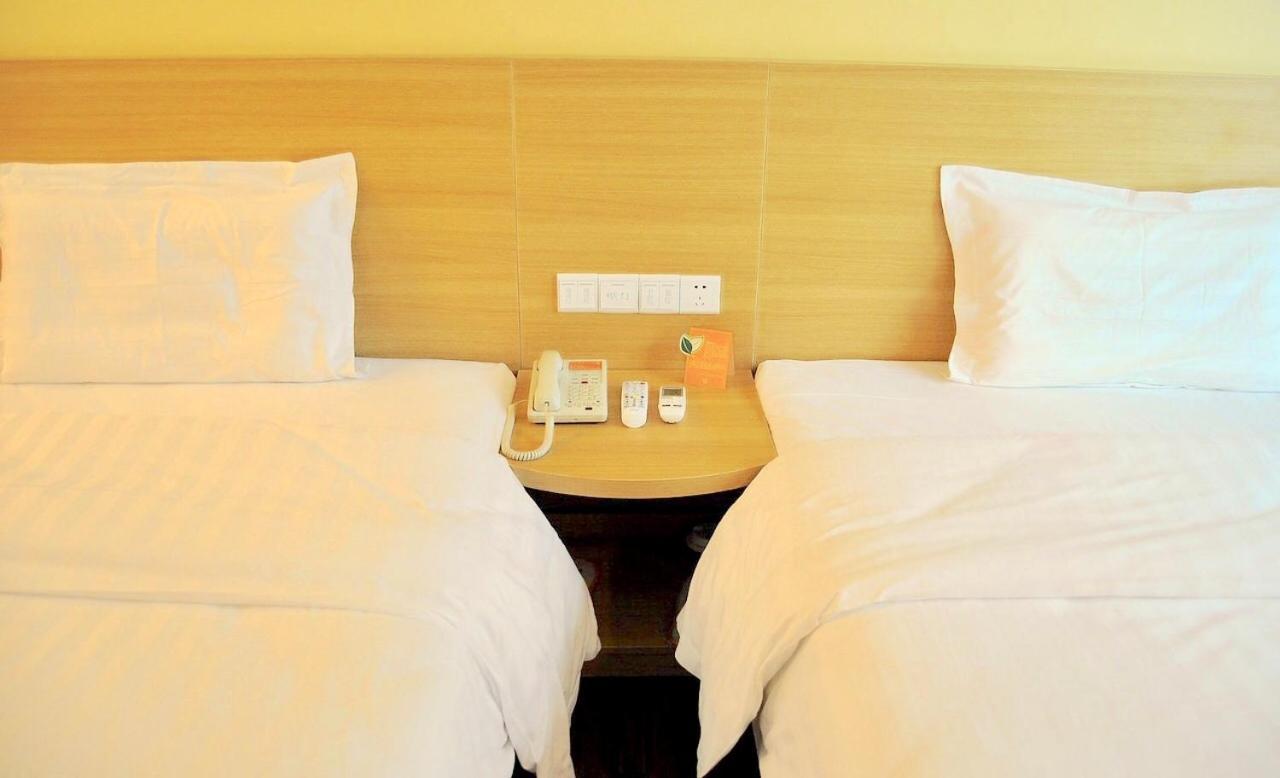 7Days Inn Guangzhou Tianhe Yantang Yue Ken Road Exteriör bild