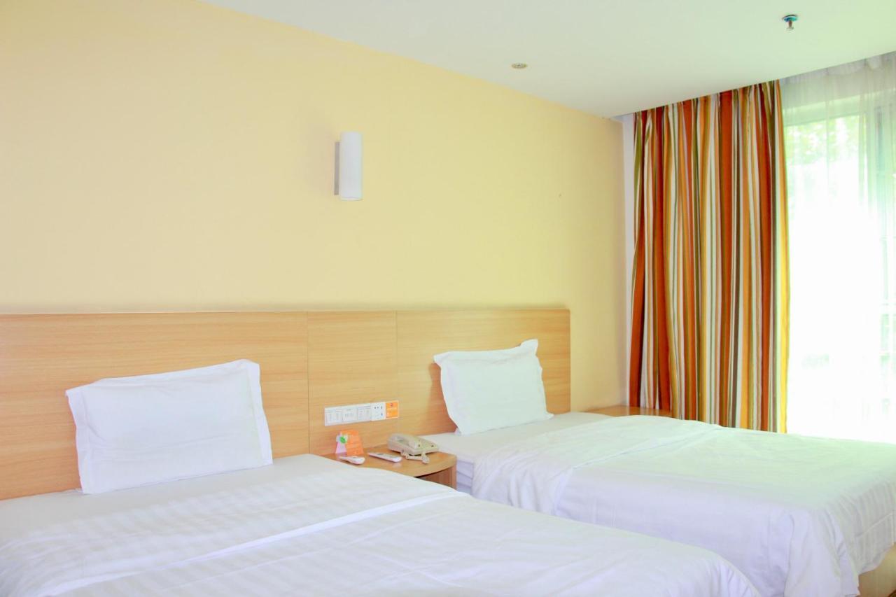 7Days Inn Guangzhou Tianhe Yantang Yue Ken Road Exteriör bild